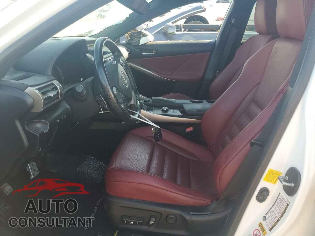 LEXUS IS 2016 - JTHCE1D27G5010679
