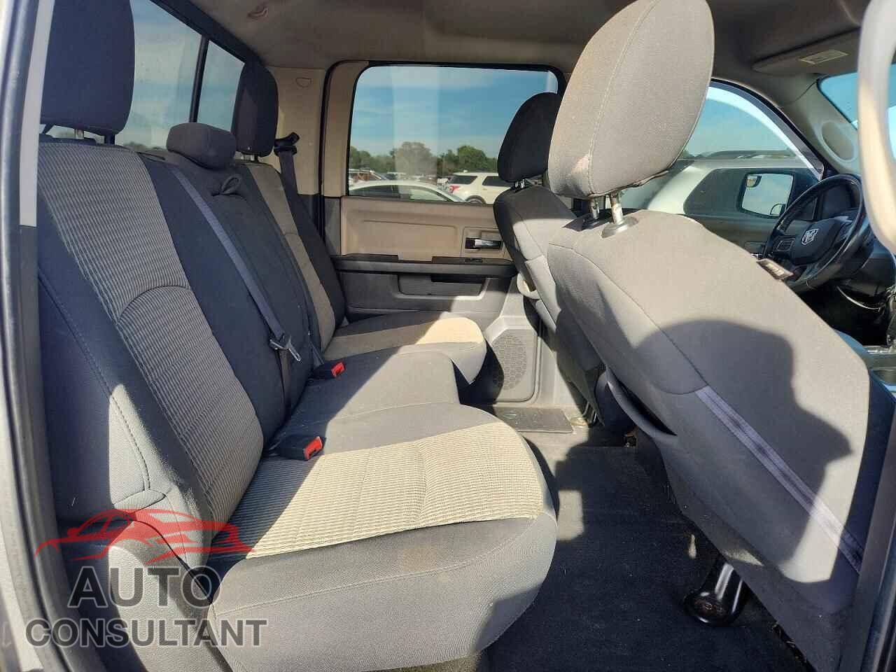 DODGE RAM 1500 2012 - 1C6RD7LT5CS312440
