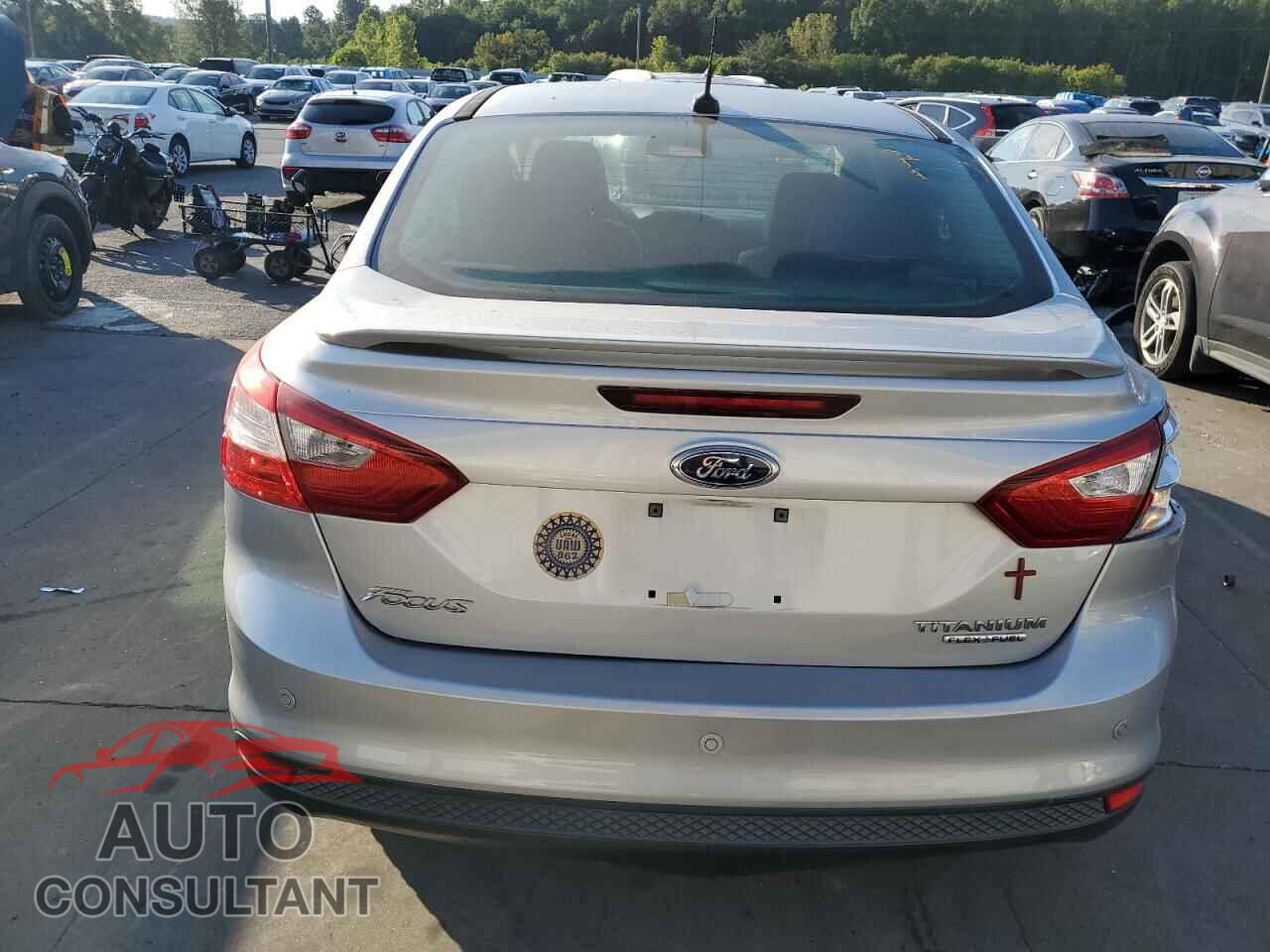 FORD FOCUS 2012 - 1FAHP3J21CL408998