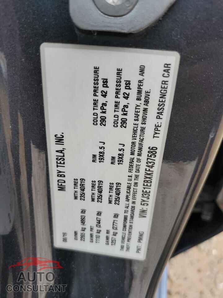 TESLA MODEL 3 2019 - 5YJ3E1EBXKF437586