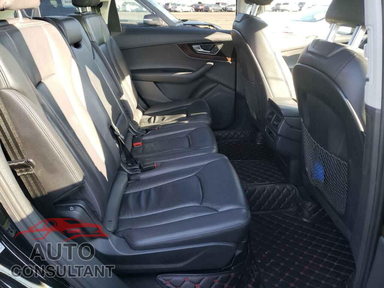 AUDI Q7 2017 - WA1LAAF73HD012579