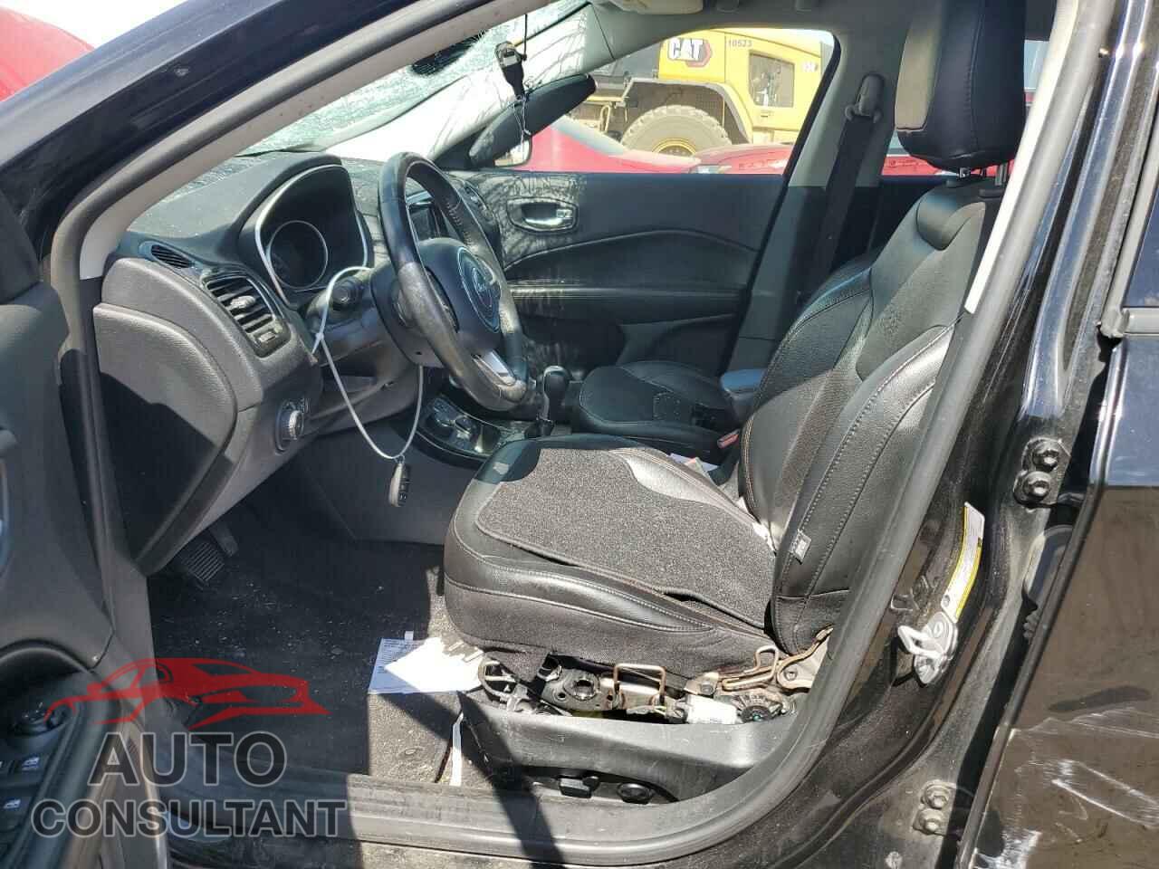 JEEP COMPASS 2019 - 3C4NJDCB1KT596457