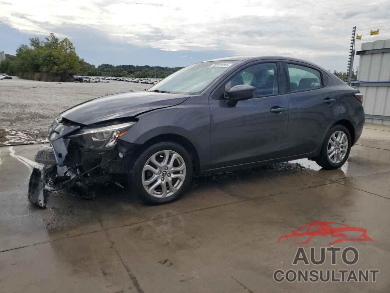 TOYOTA YARIS 2018 - 3MYDLBYV3JY306574