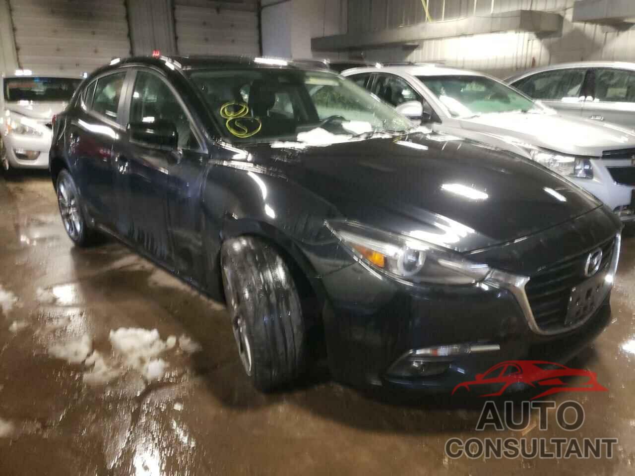 MAZDA 3 2018 - 3MZBN1M33JM175066