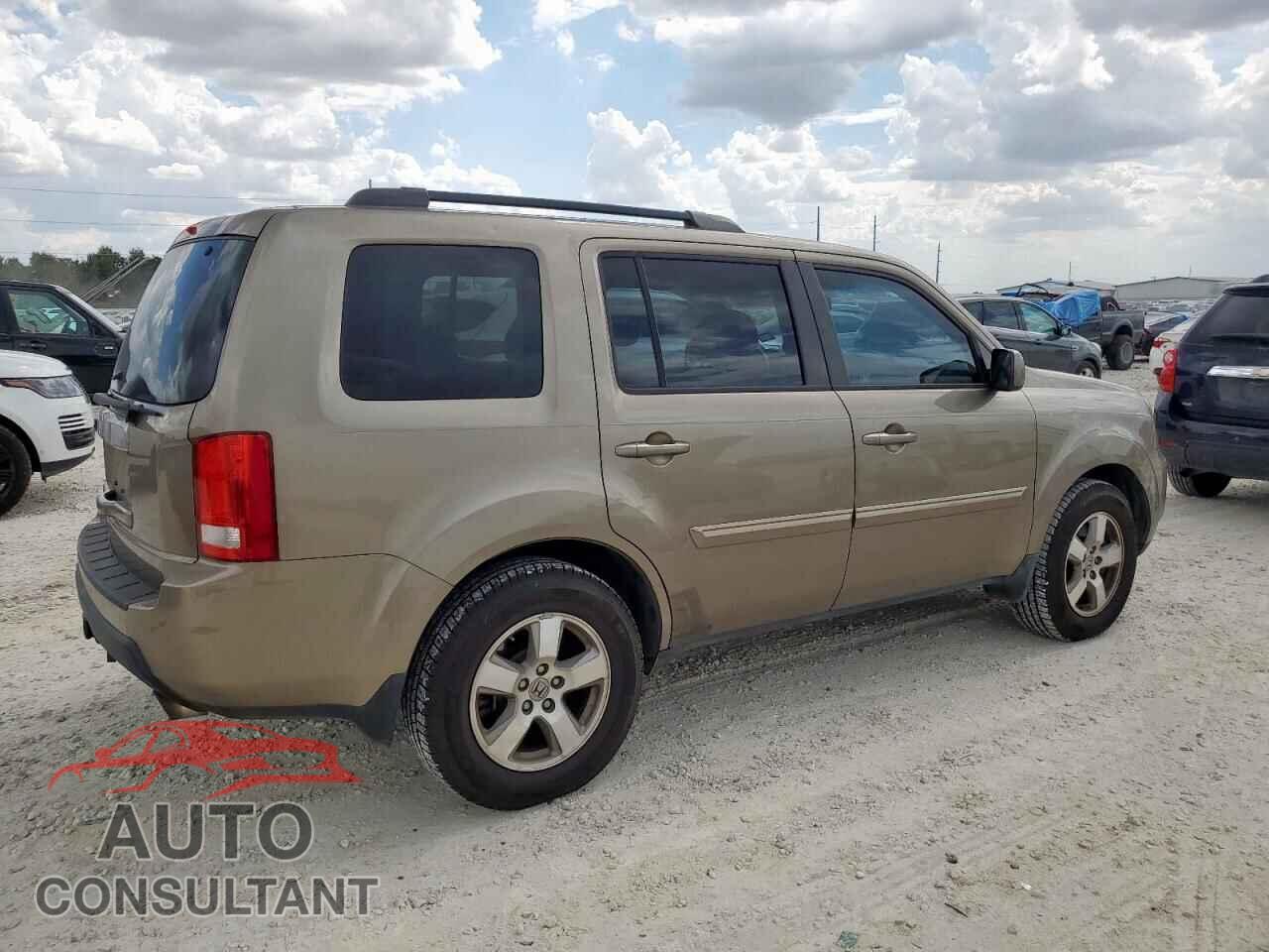 HONDA PILOT 2011 - 5FNYF3H64BB043269
