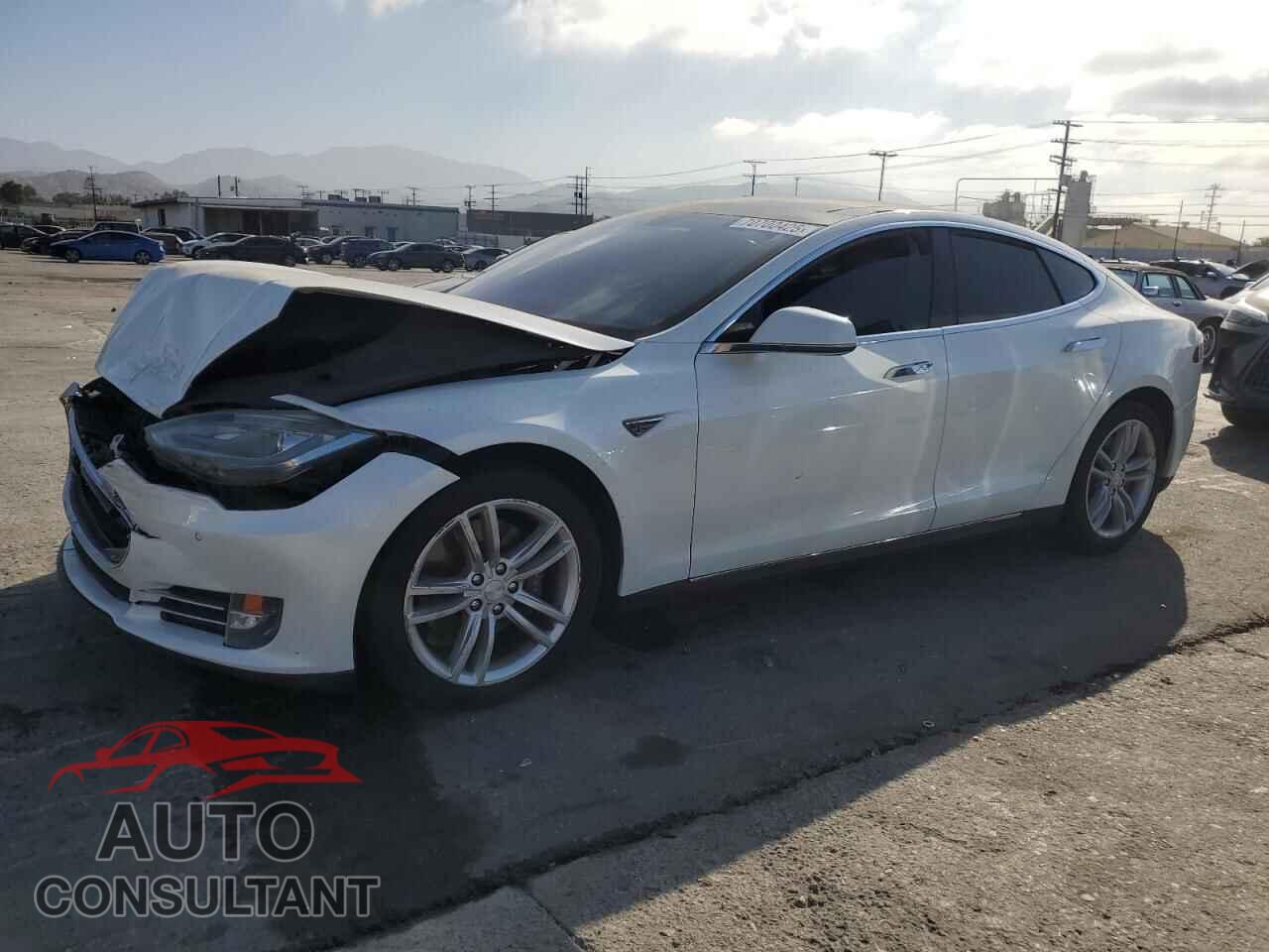 TESLA MODEL S 2013 - 5YJSA1CN6DFP27413