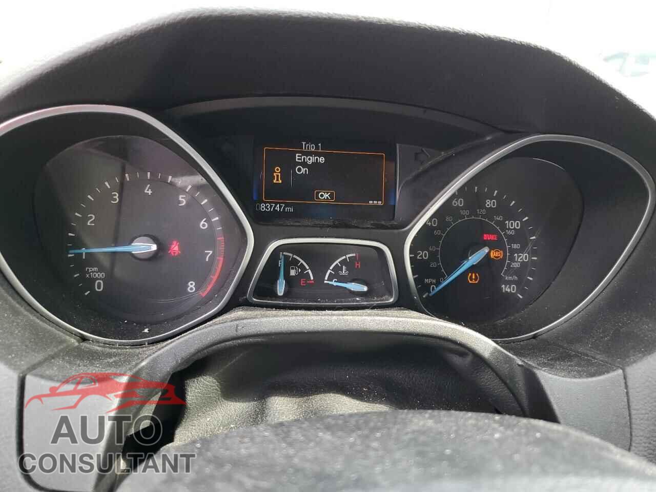 FORD FOCUS 2018 - 1FADP3E20JL204750