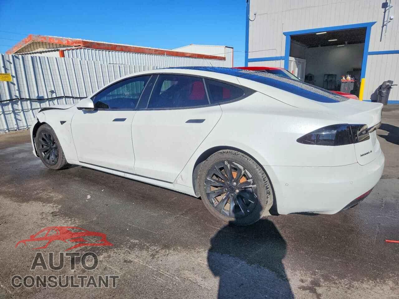 TESLA MODEL S 2017 - 5YJSA1E16HF211424
