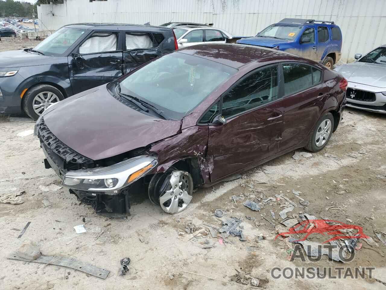 KIA FORTE 2018 - 3KPFK4A79JE282610