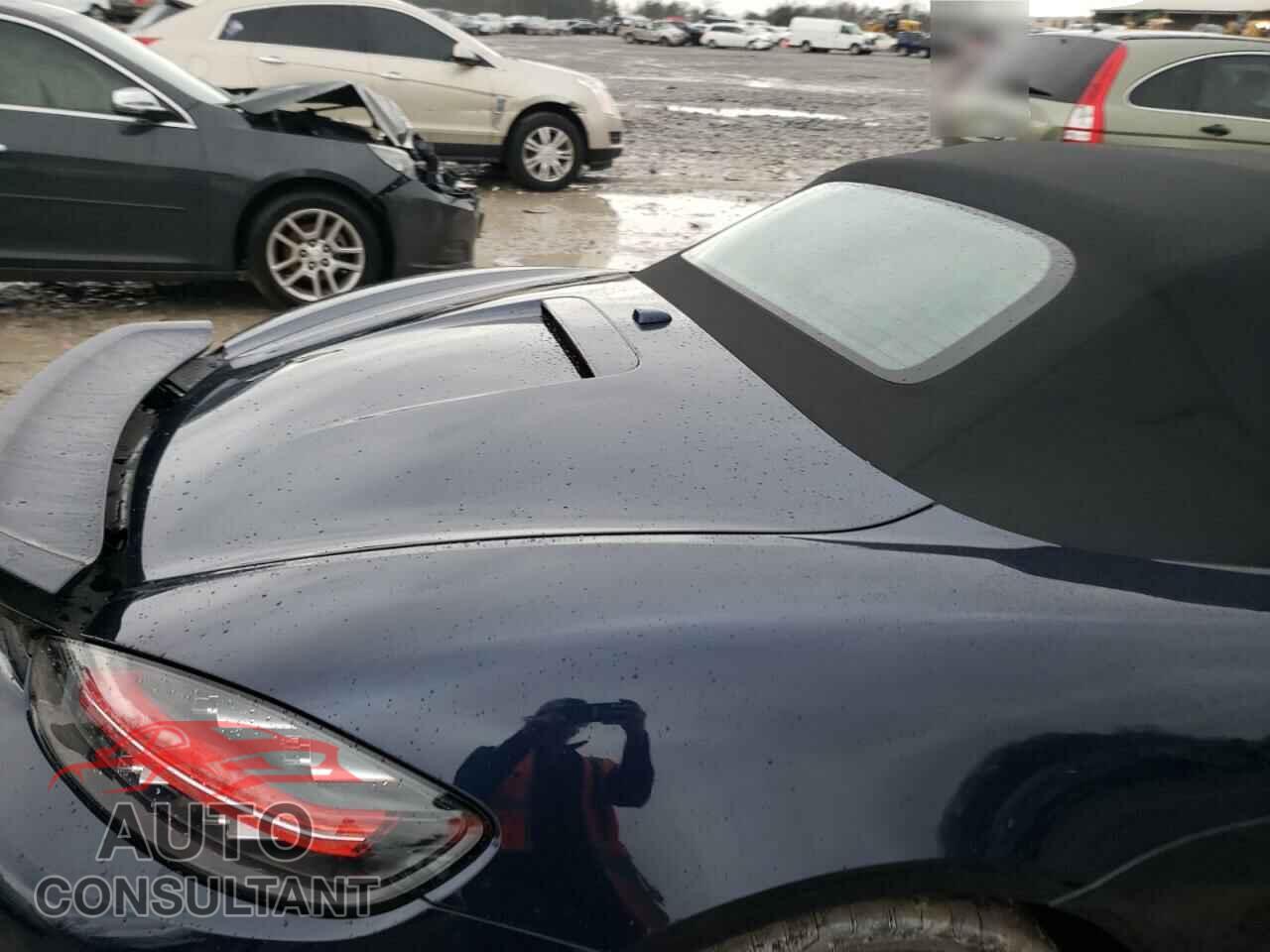 PORSCHE BOXSTER 2019 - WP0CA2A88KS211450