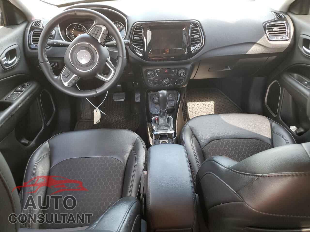 JEEP COMPASS 2020 - 3C4NJDBB7LT223135