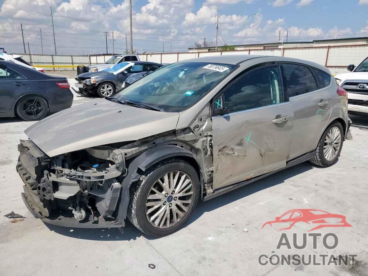 FORD FOCUS 2015 - 1FADP3N21FL210967