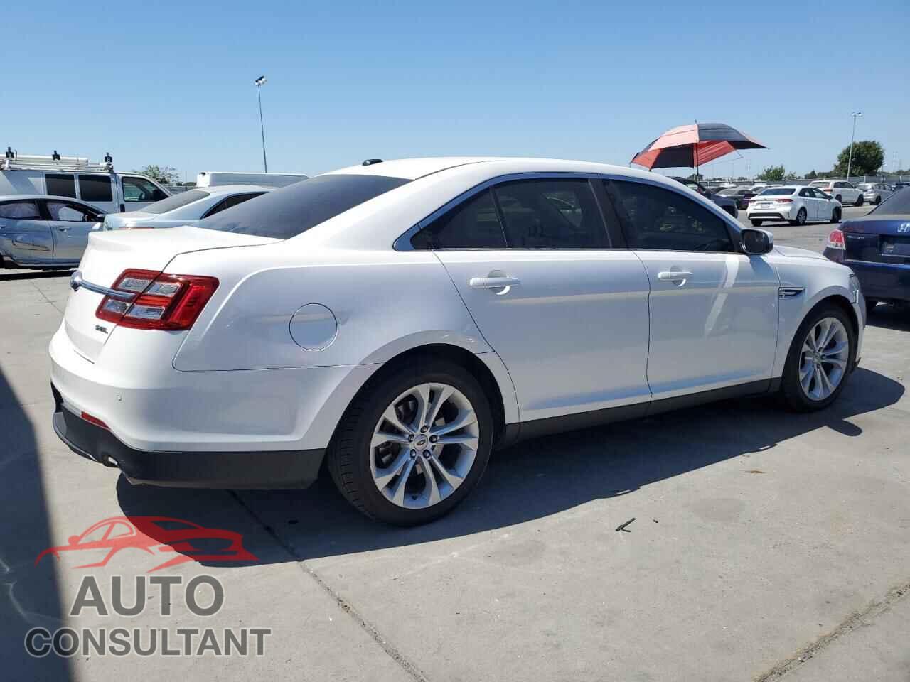 FORD TAURUS 2013 - 1FAHP2E84DG181146