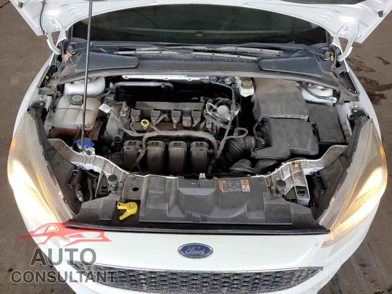FORD FOCUS 2017 - 1FADP3F28HL296411