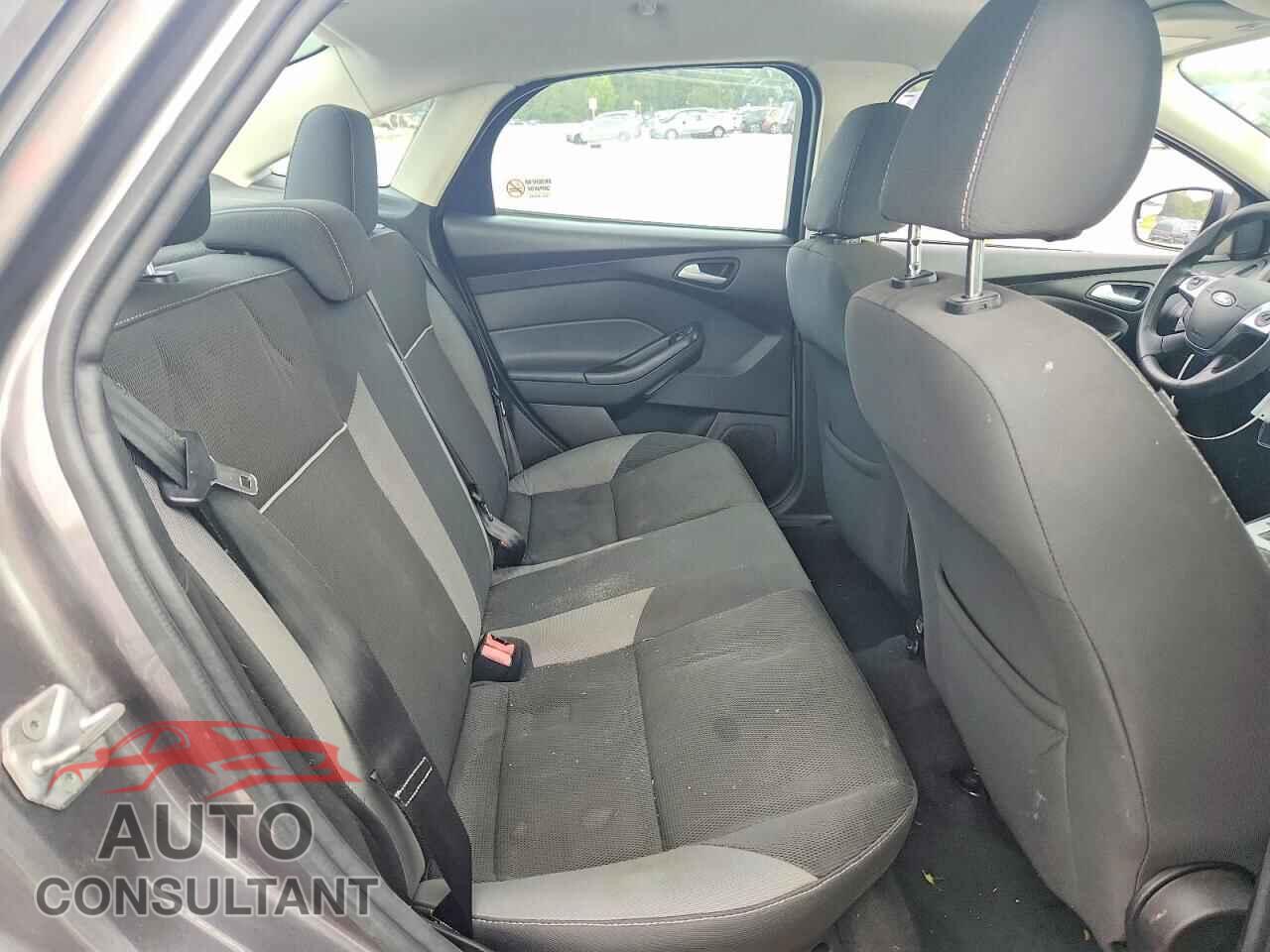 FORD FOCUS 2014 - 1FADP3F28EL154040