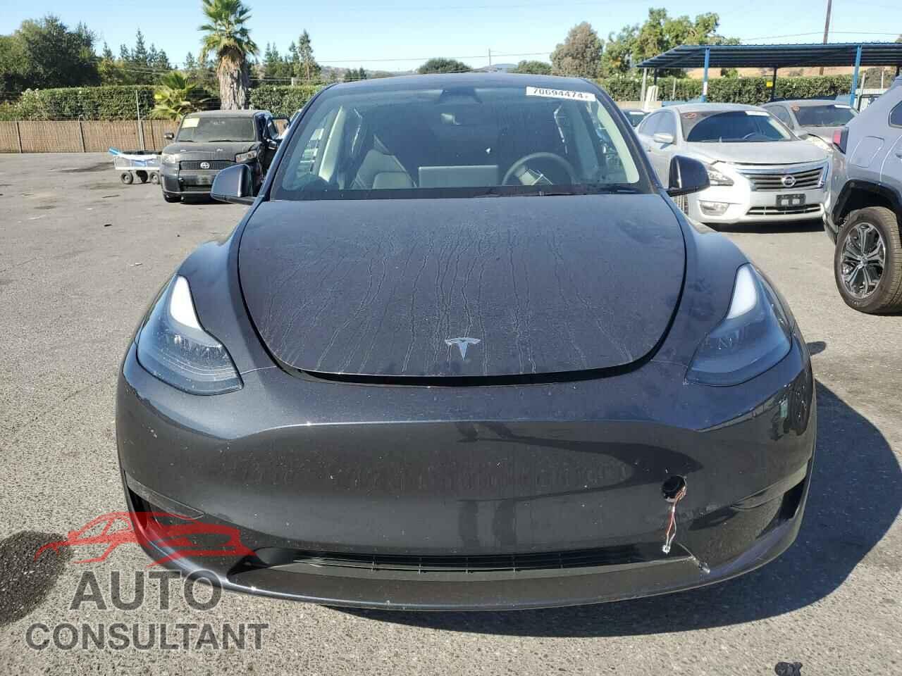 TESLA MODEL Y 2024 - 7SAYGDEE7RF032021