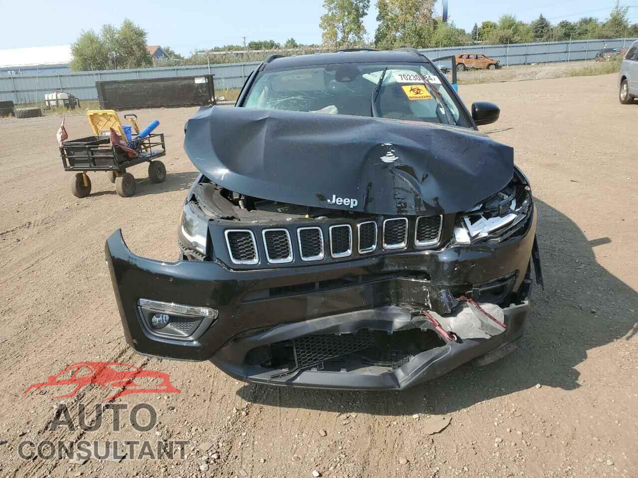 JEEP COMPASS 2018 - 3C4NJDBB5JT393054