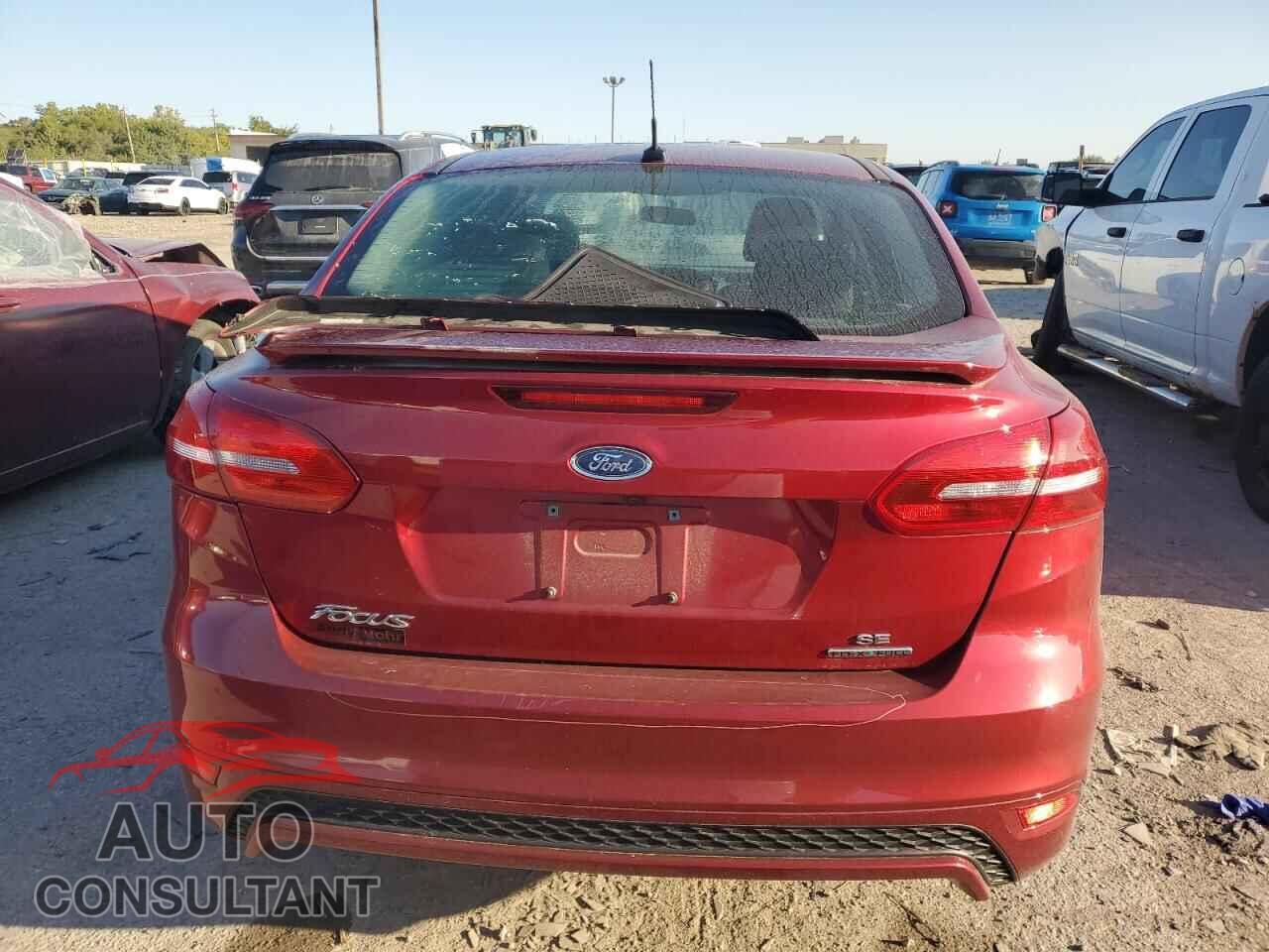 FORD FOCUS 2015 - 1FADP3F28FL340033