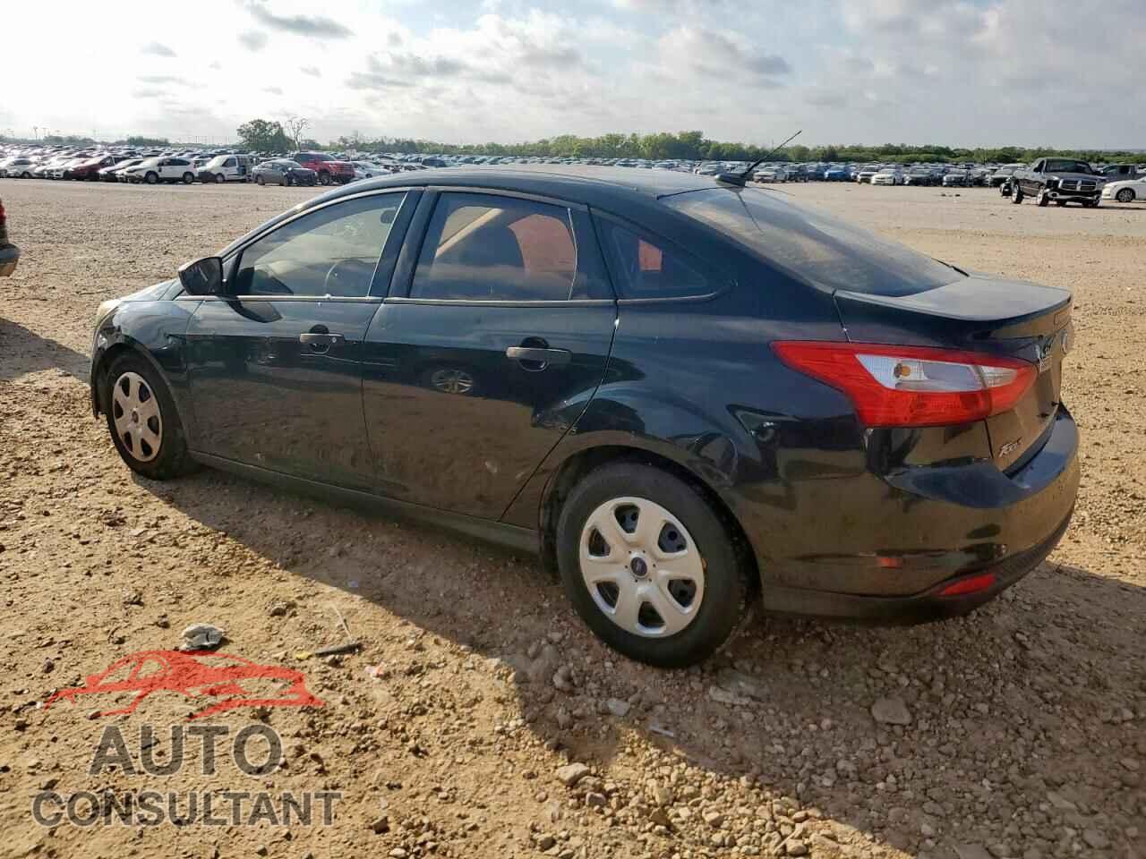 FORD FOCUS 2014 - 1FADP3E23EL183690