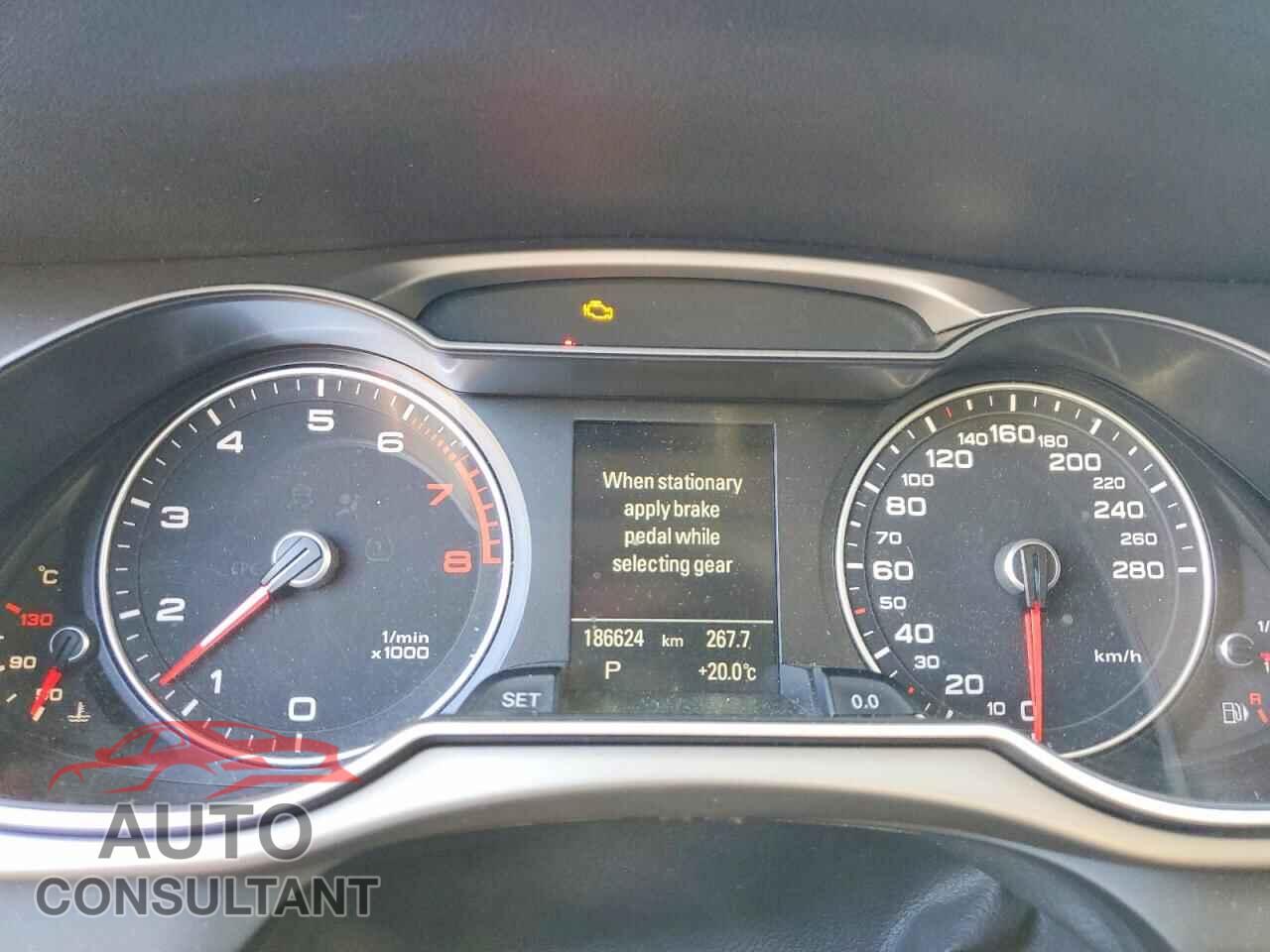 AUDI A4 2015 - WAUFFCFL9FA081477