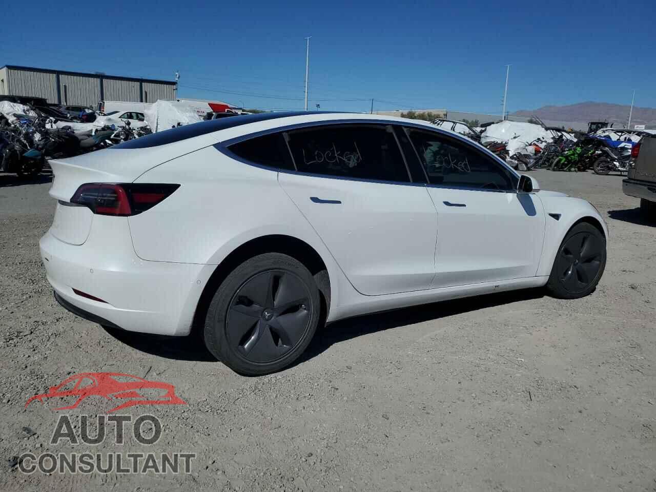 TESLA MODEL 3 2018 - 5YJ3E1EA8JF046328