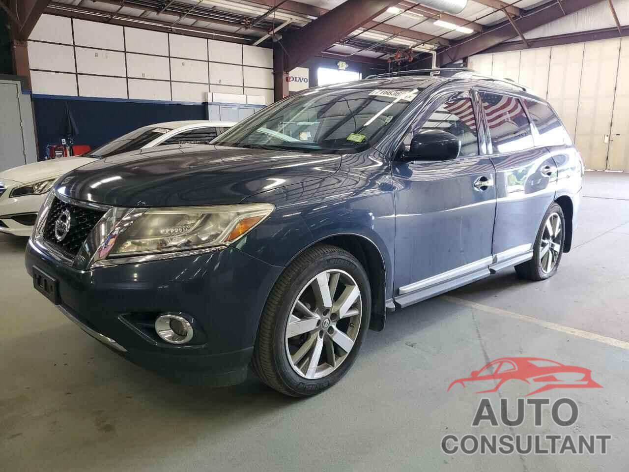 NISSAN PATHFINDER 2013 - 5N1AR2MM8DC631923