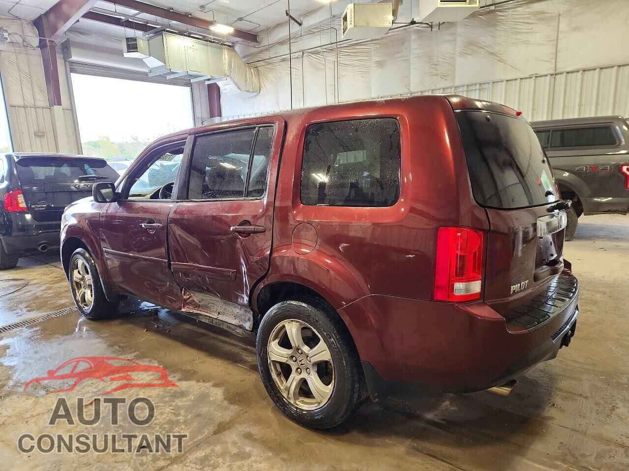HONDA PILOT 2013 - 5FNYF4H51DB013047