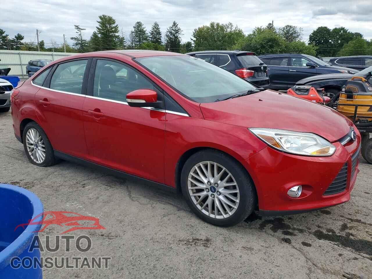 FORD FOCUS 2012 - 1FAHP3H21CL421840