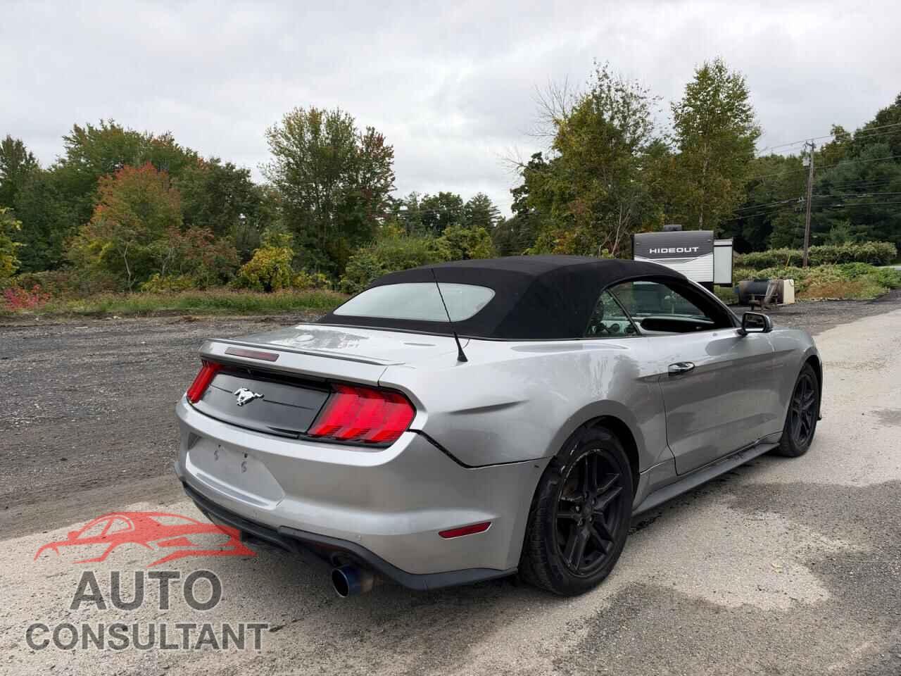 FORD MUSTANG 2020 - 1FATP8UH5L5106528