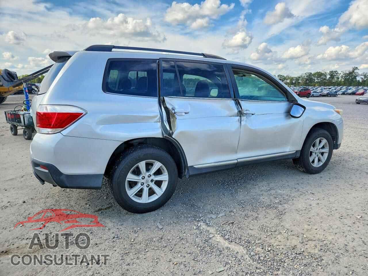 TOYOTA HIGHLANDER 2012 - 5TDBK3EH3CS153718