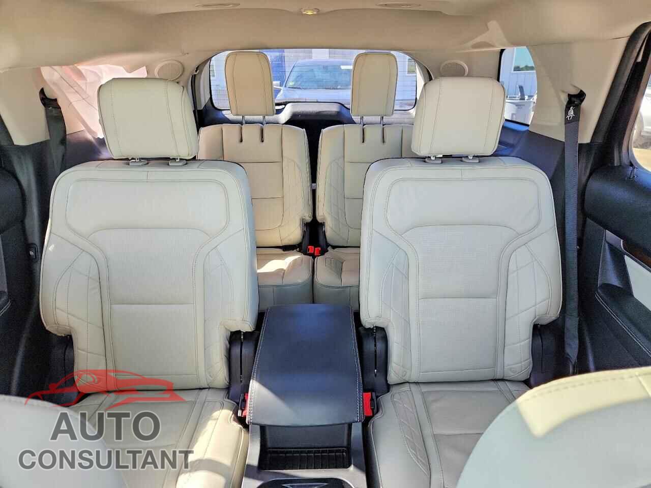 FORD EXPLORER 2017 - 1FM5K8HT2HGB20121