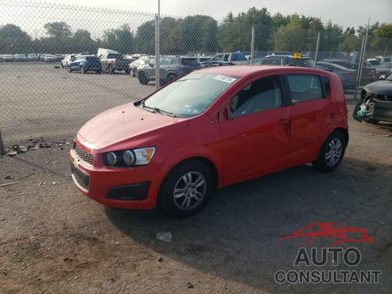 CHEVROLET SONIC 2016 - 1G1JC6SH7G4160860