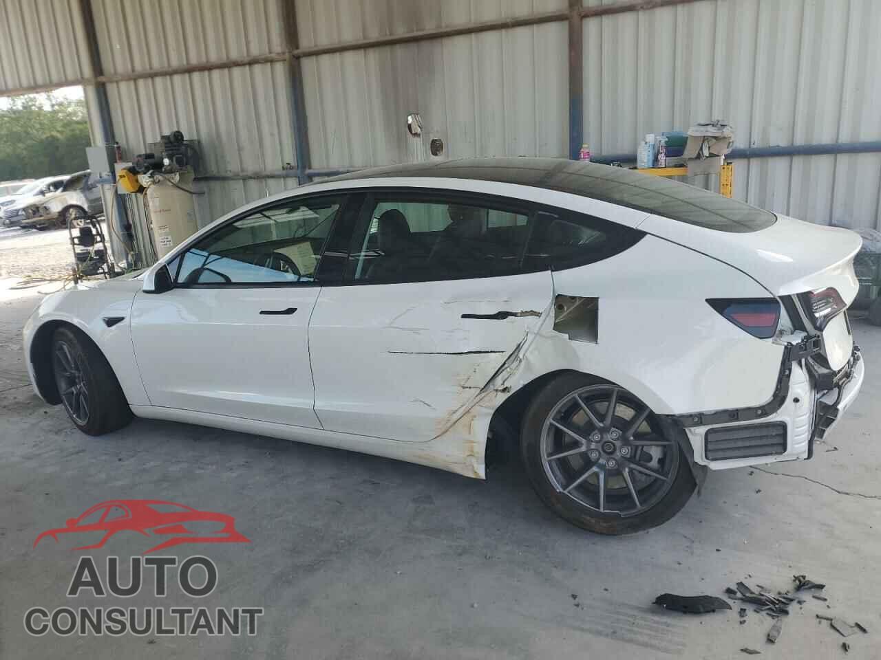 TESLA MODEL 3 2022 - 5YJ3E1EA5NF326519