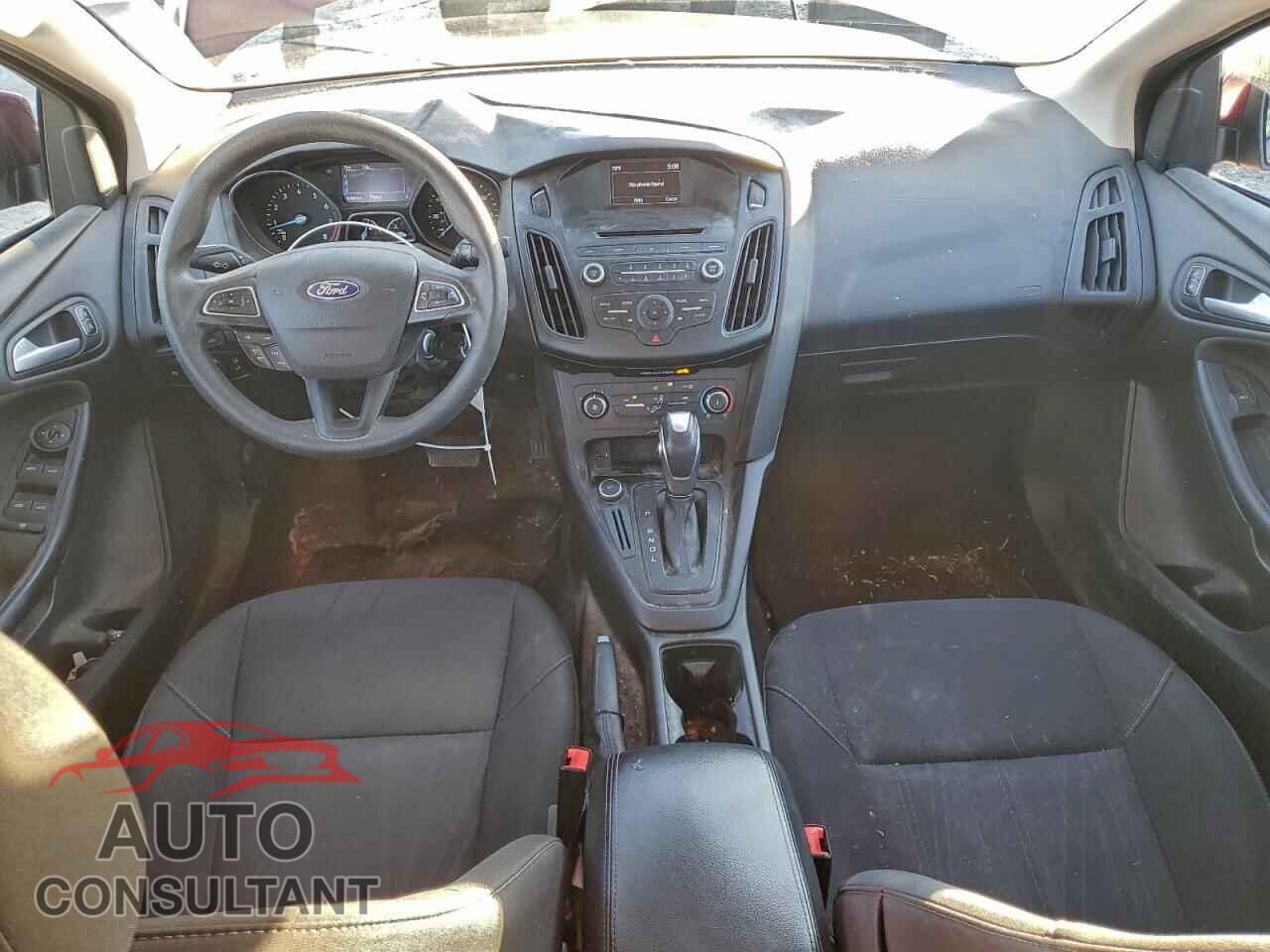 FORD FOCUS 2016 - 1FADP3F28GL202946