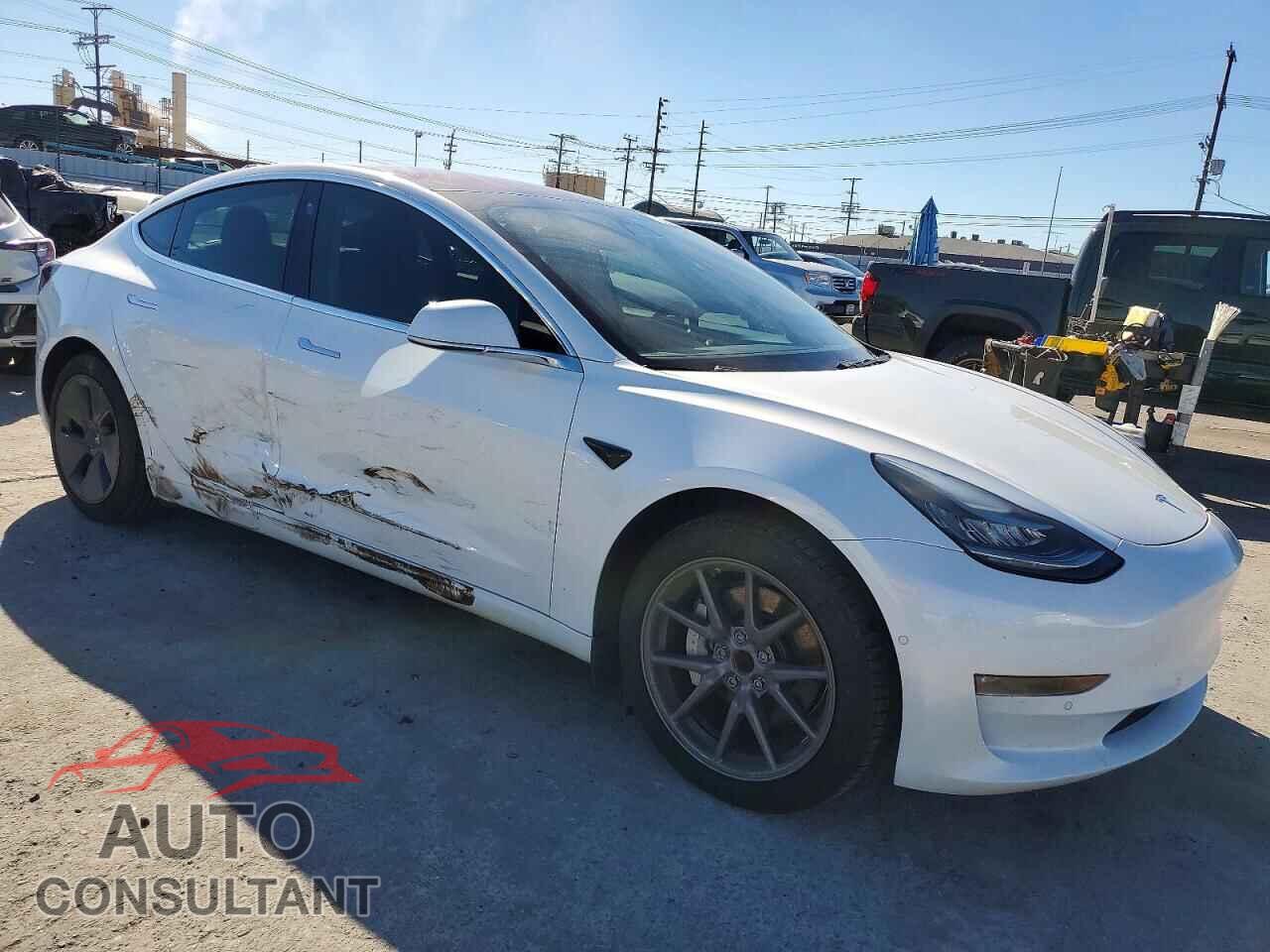 TESLA MODEL 3 2018 - 5YJ3E1EA1JF026289