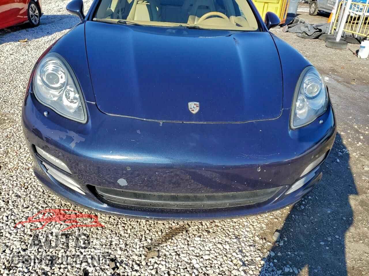PORSCHE PANAMERA 2011 - WP0AA2A71BL021725