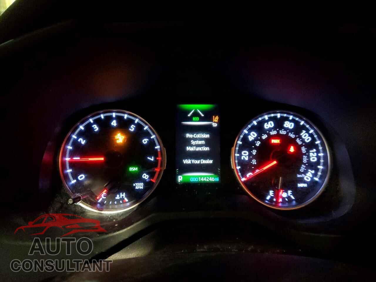 TOYOTA RAV4 2020 - JTMP1RFV5LD528150