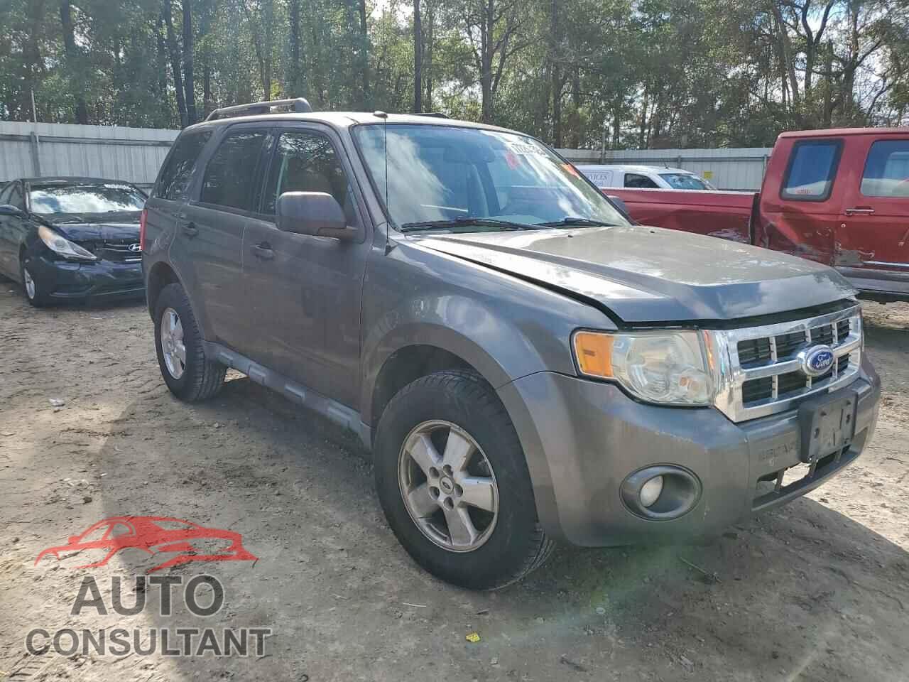 FORD ESCAPE 2011 - 1FMCU0D70BKC30407
