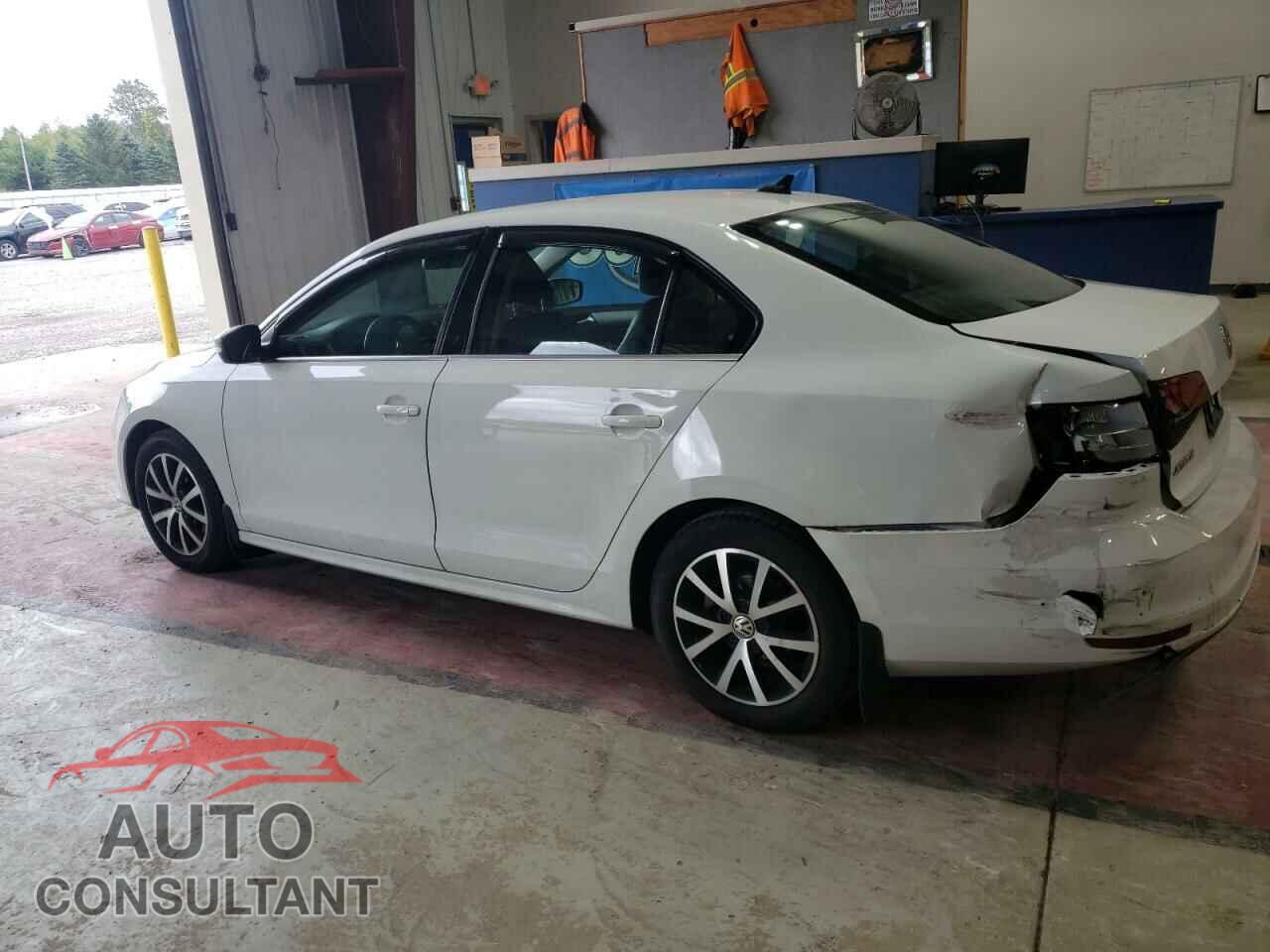 VOLKSWAGEN JETTA 2017 - 3VWDB7AJ3HM359831