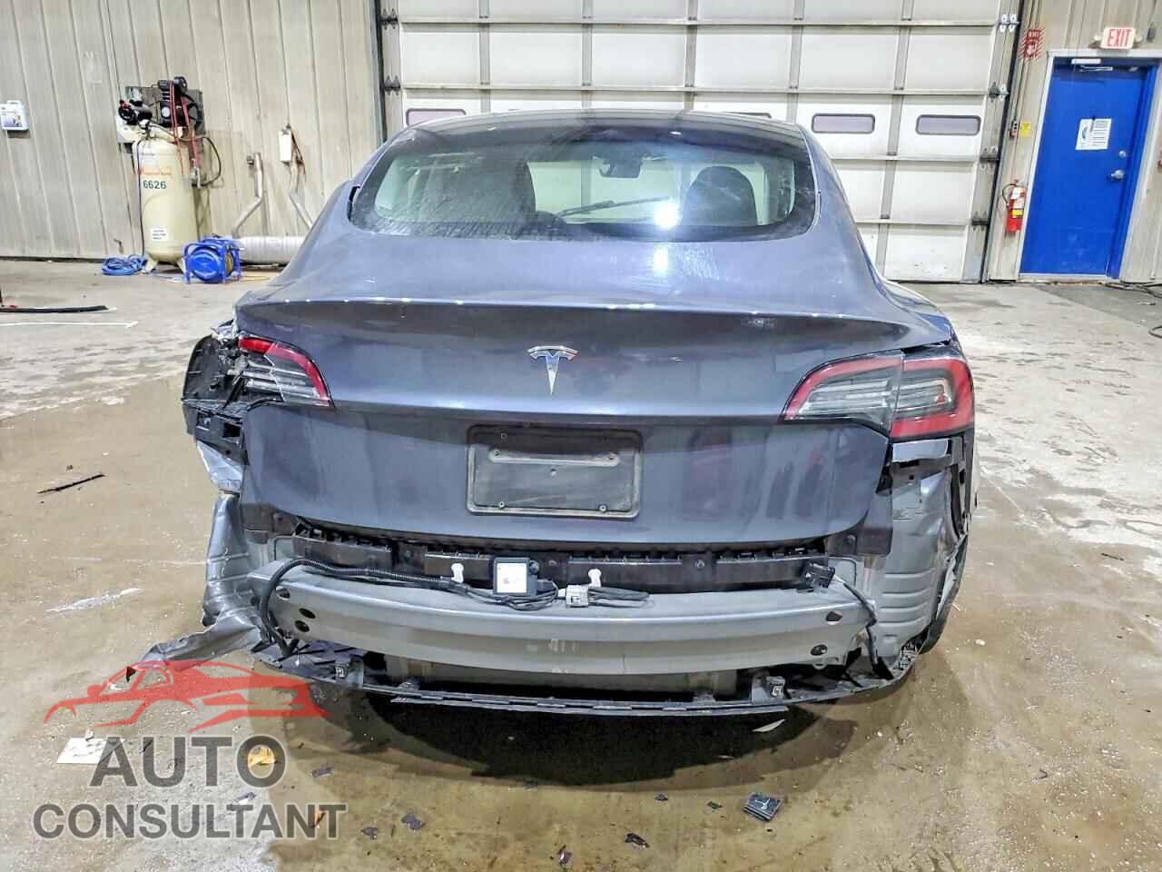 TESLA MODEL 3 2023 - 5YJ3E1EA4PF428798