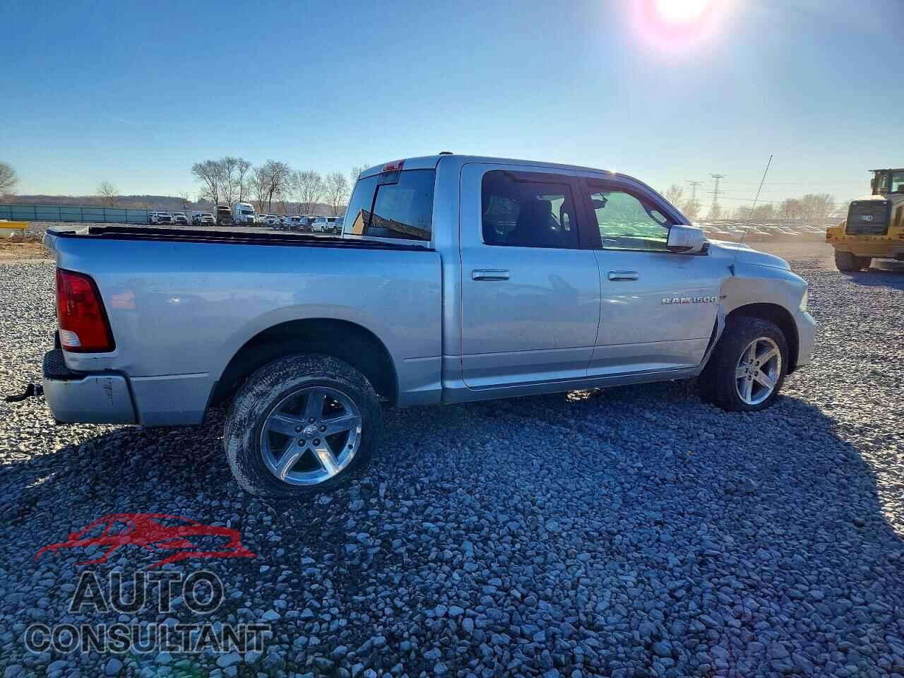 DODGE RAM 1500 2012 - 1C6RD7MT2CS122254