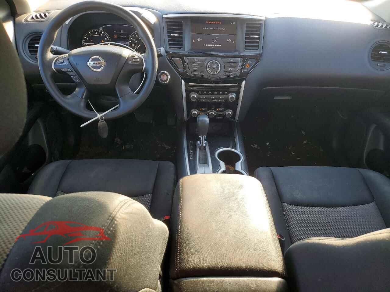 NISSAN PATHFINDER 2017 - 5N1DR2MN0HC683722