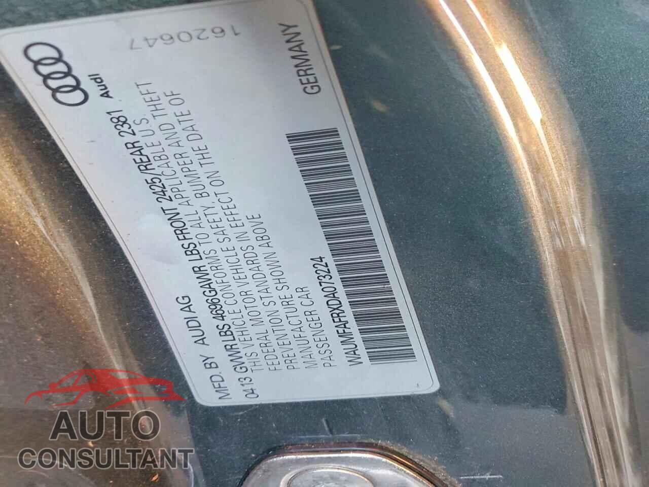 AUDI A5 2013 - WAUMFAFRXDA073224
