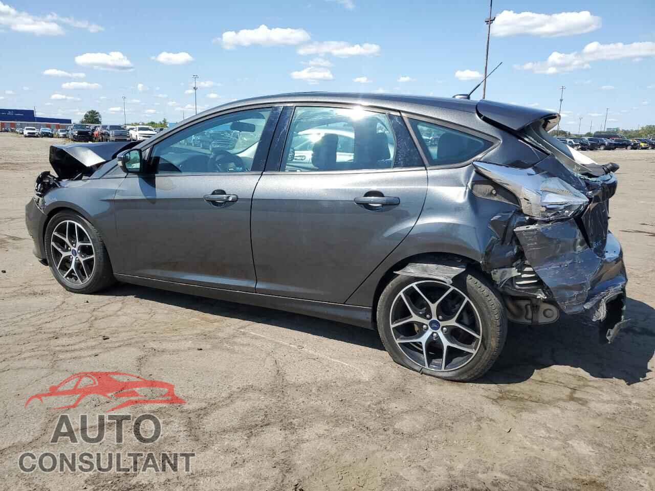 FORD FOCUS 2017 - 1FADP3M29HL253280
