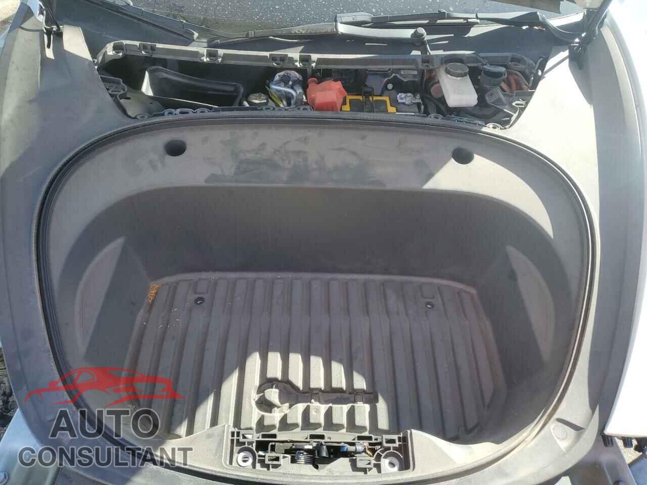 TESLA MODEL 3 2022 - 5YJ3E1EA2NF147743