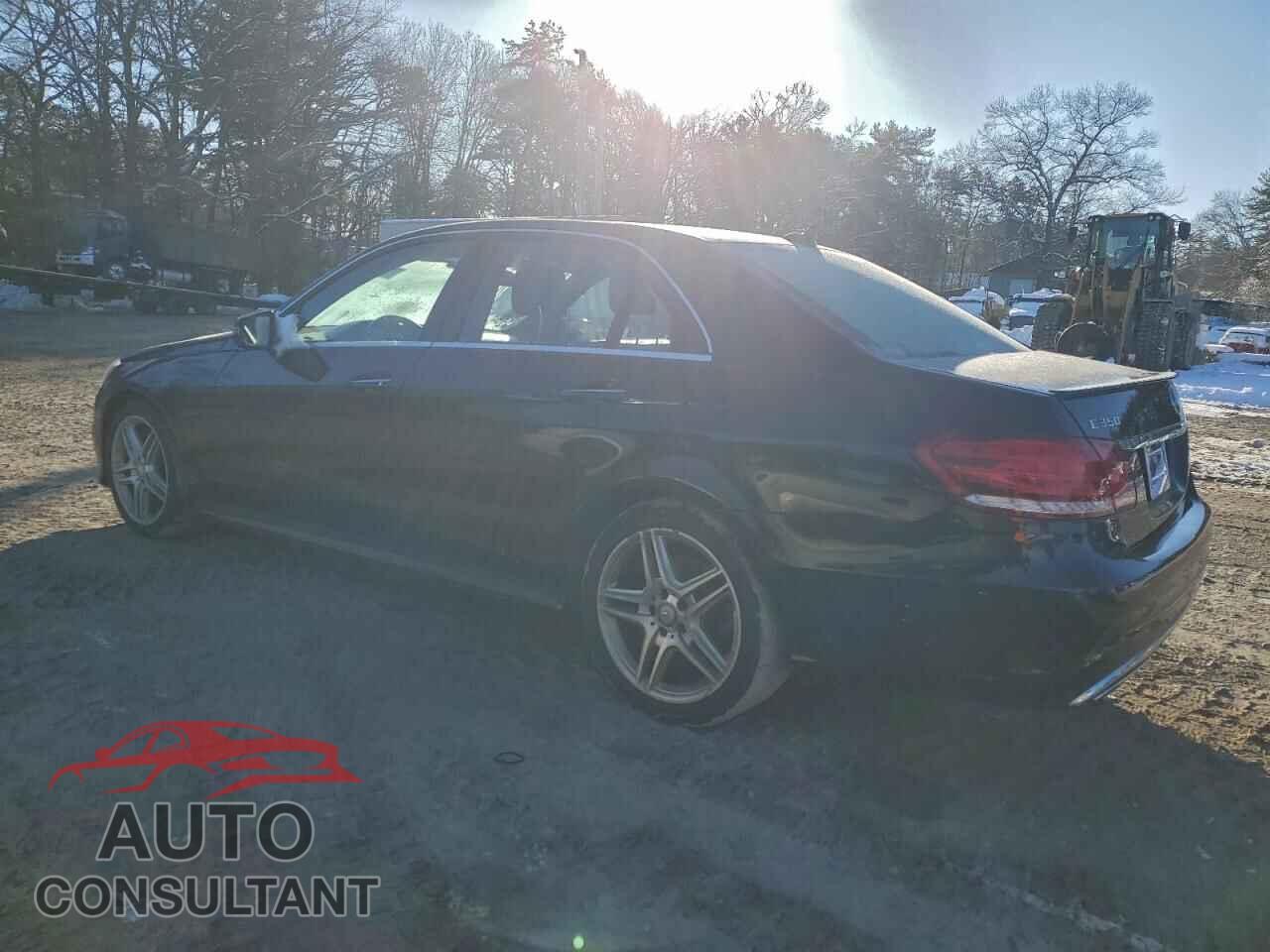 MERCEDES-BENZ E-CLASS 2015 - WDDHF5KB2FB098030