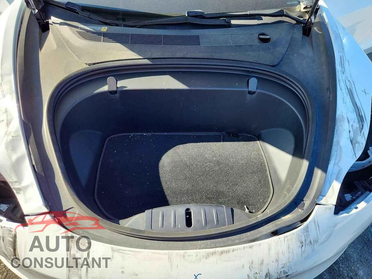 TESLA MODEL 3 2018 - 5YJ3E1EA9JF035841