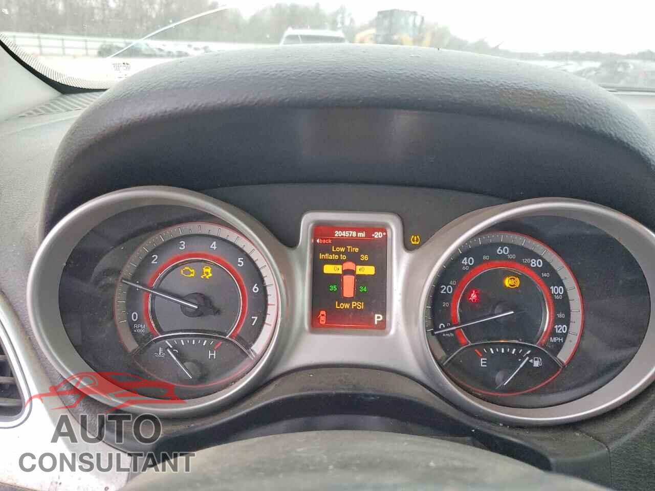 DODGE JOURNEY 2015 - 3C4PDCAB4FT670103