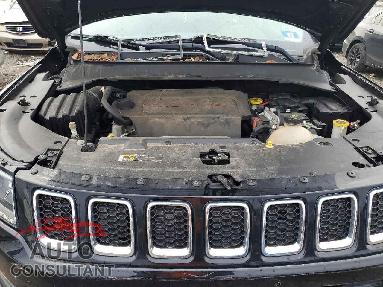 JEEP COMPASS 2018 - 3C4NJDBB2JT314620