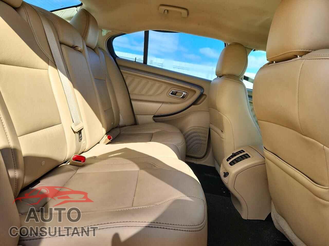 FORD TAURUS 2014 - 1FAHP2E85EG140817